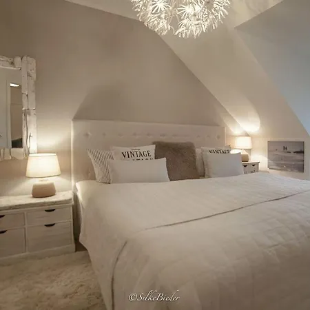 Apartment Holiday New Love Zingst