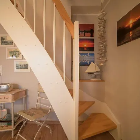 Apartment Holiday New Love *